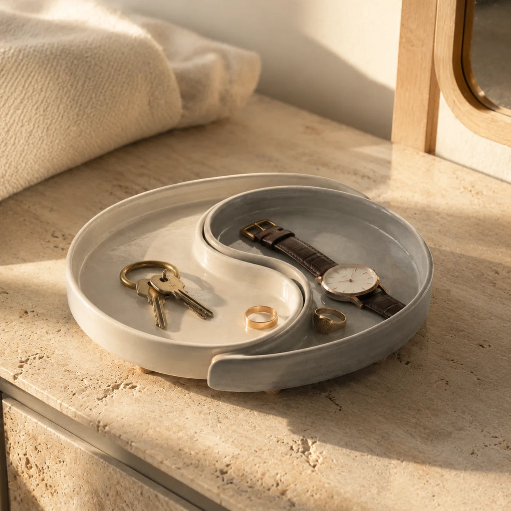 Pebble Arc Catchall