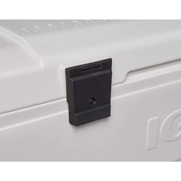 Igloo MaxCold 152-qt. Cooler   White 01