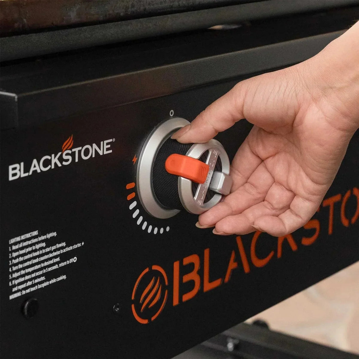 28 Inch Blackstone Griddle 2080 with Hood XL Griddle Original 3-Burner Outdoor Flat Top Grill, with Blackstone Griddle Accessories, Seasoning, and Wholesalehome Gloves and Cloth
