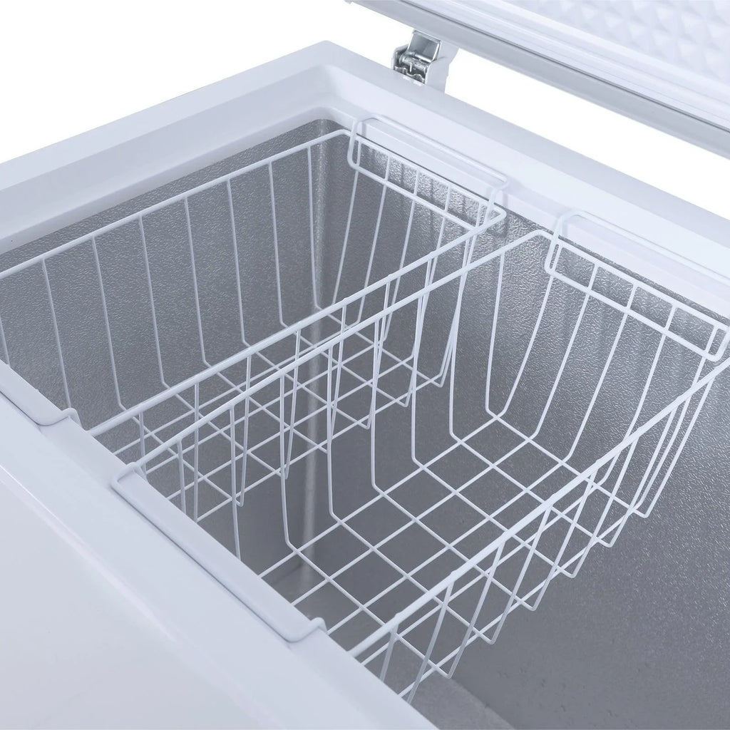 Avanti CF10F0W 10 Cu. Ft. White Chest Freezer