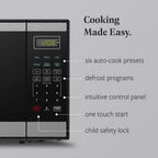 Farberware FMGZ09BKA 0.9 Cu. Ft. Microwave Oven, 900W, Digital Control, LED Display, 6 Cooking Presets, Black