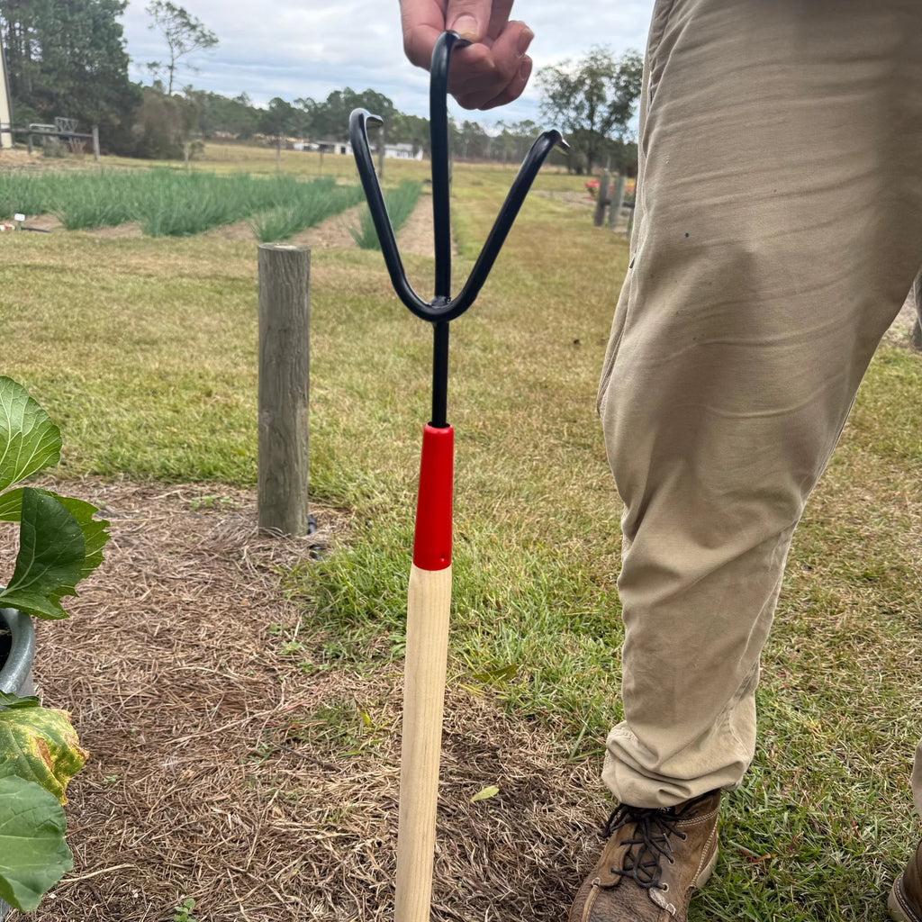 Short Triple Tine Cultivator