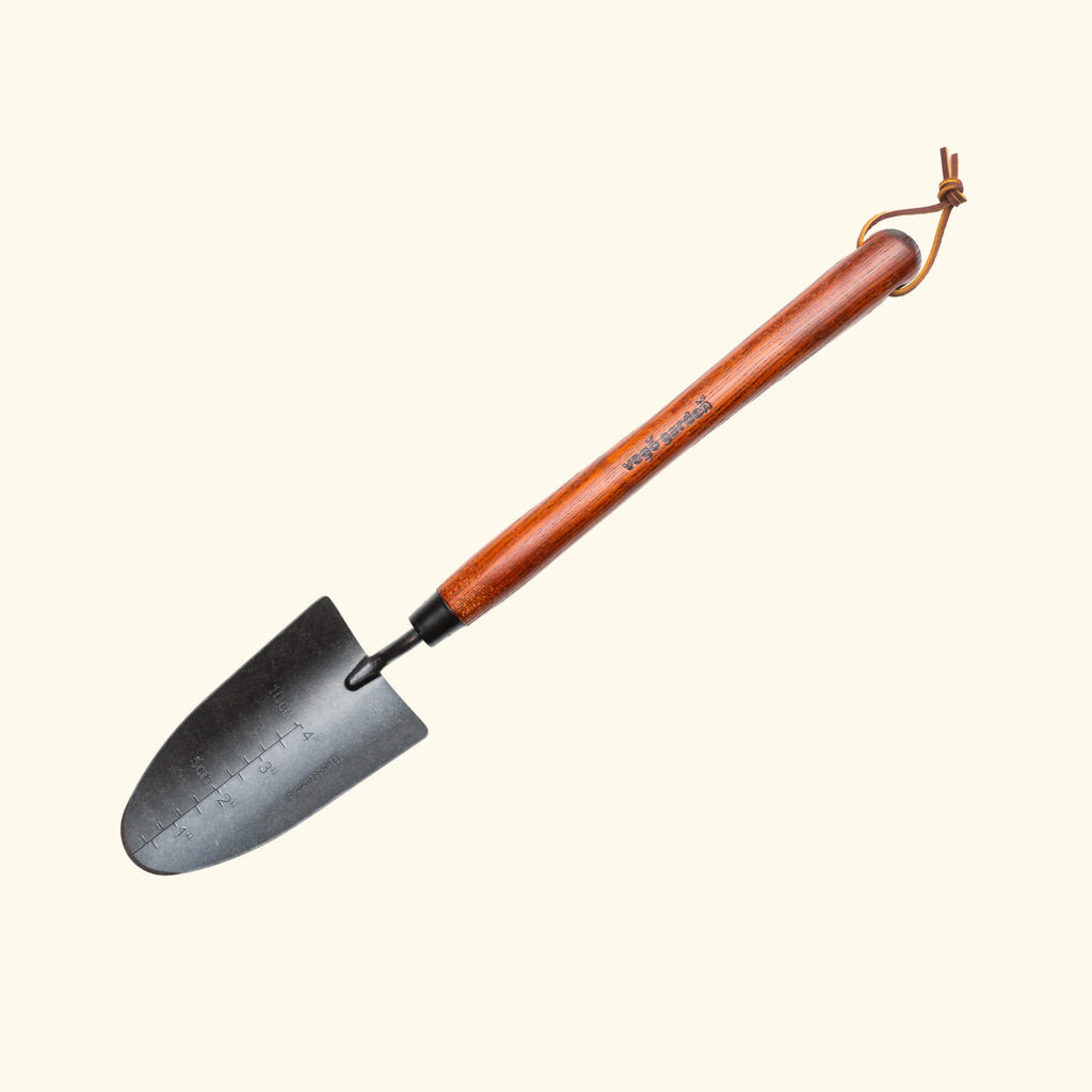 Heritage Garden Bed Trowel