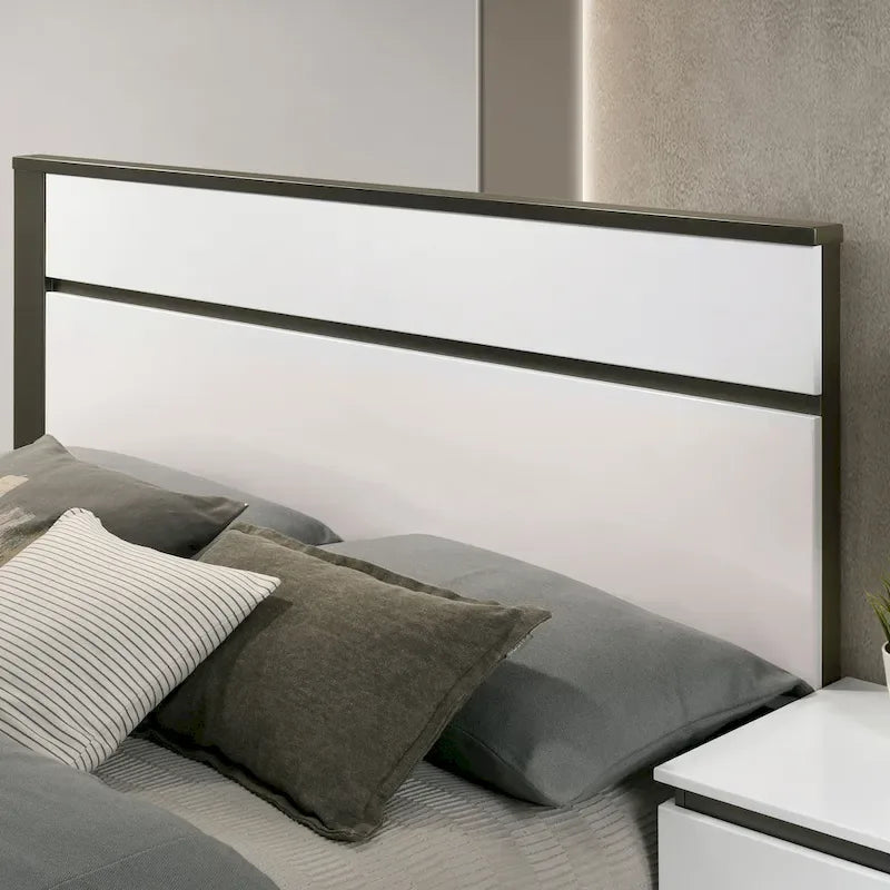 Conjira Modern 4-Piece White Wood Bedroom Storage Set by Furniture of America