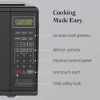 Farberware FMGZ09BKA 0.9 Cu. Ft. Microwave Oven, 900W, Digital Control, LED Display, 6 Cooking Presets, Black