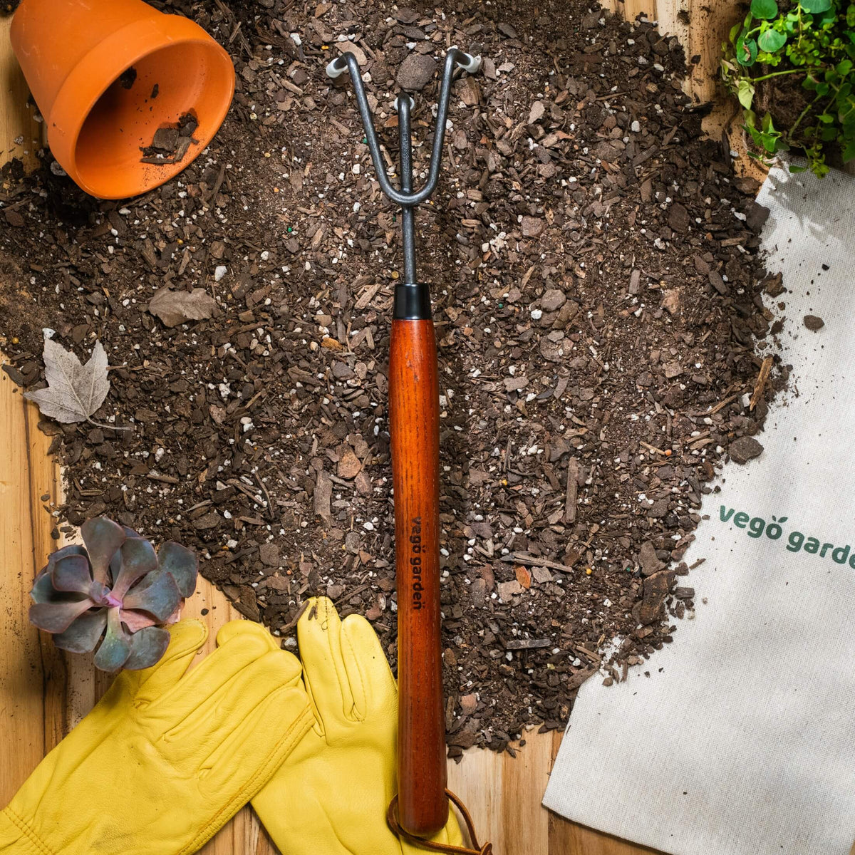Heritage Garden Bed Cultivator