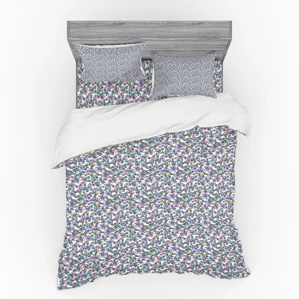 Floral Duvet Cover Set, Colorful Spring Blossom Flowers Repetitive Hand Drawn Like Pattern, Bedding Set with Shams and Fitted Sheet, 3 Sizes