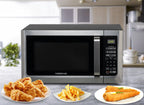 Farberware FMGZ09BKA 0.9 Cu. Ft. Microwave Oven, 900W, Digital Control, LED Display, 6 Cooking Presets, Black