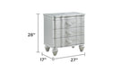 Eros King 4PC Bedroom Set with Manufactured Wood & Tufted Detailing in Silver